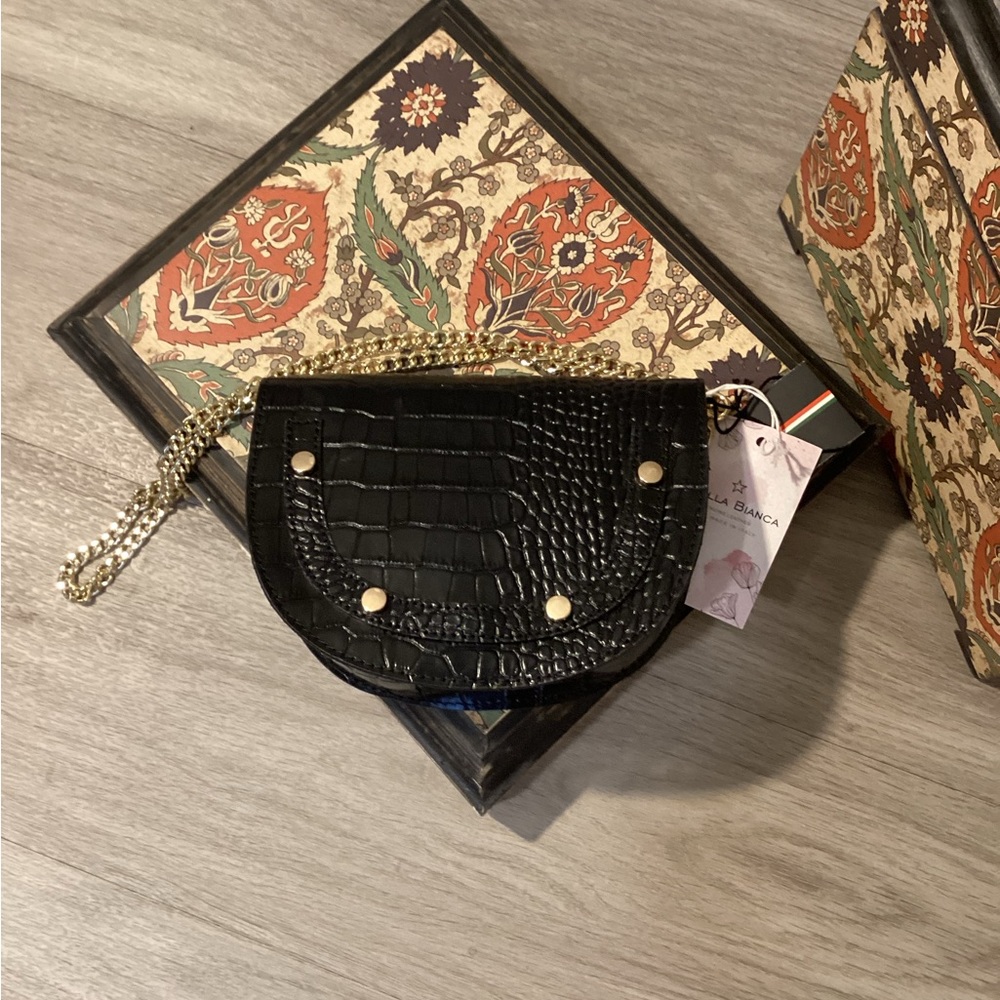 Stella Bianca Leather Crossbody bag (black)